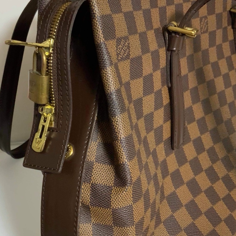louis vuitton chelsea handbag